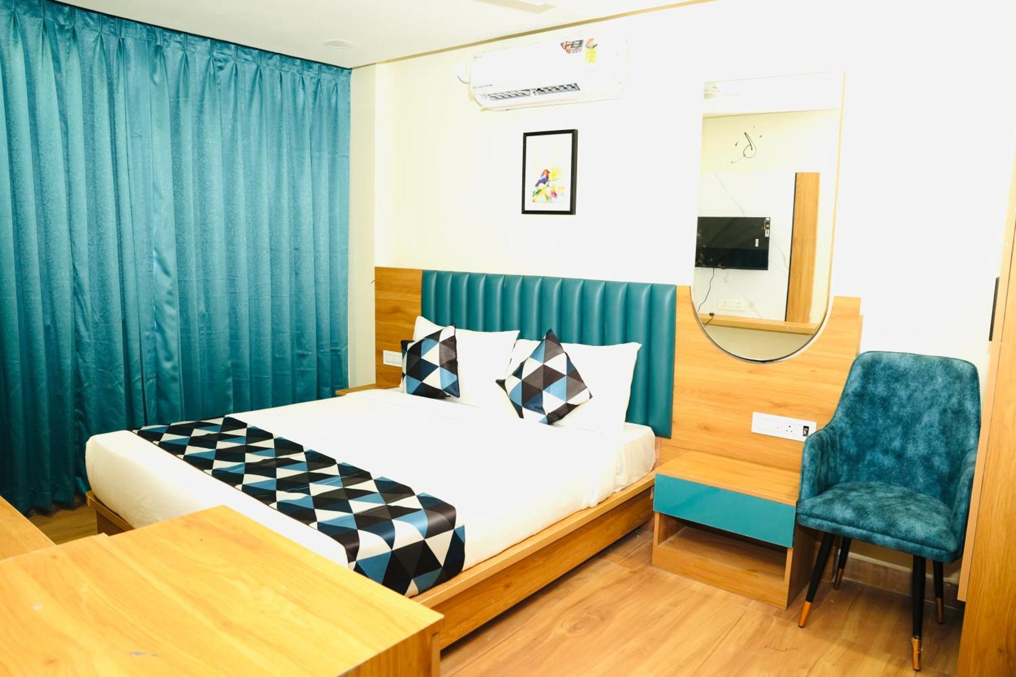 White Ridge Premium Hotel Hyderabad Exterior photo